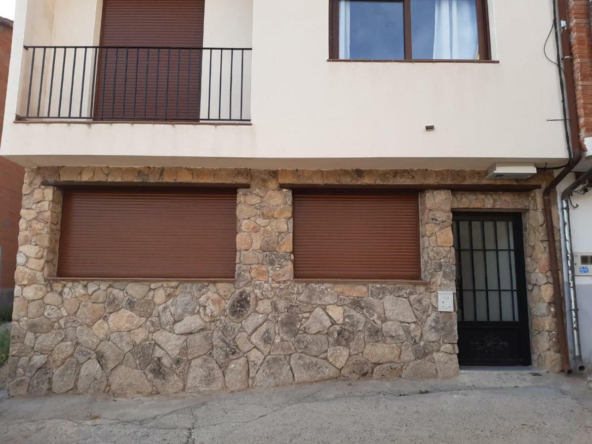 Apartamentos Fuente Arriba Poyales Del Hoyo Exterior photo